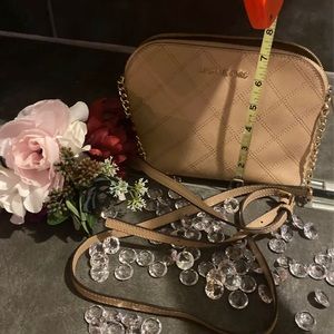 MK GORGEOUS CROSSBODY